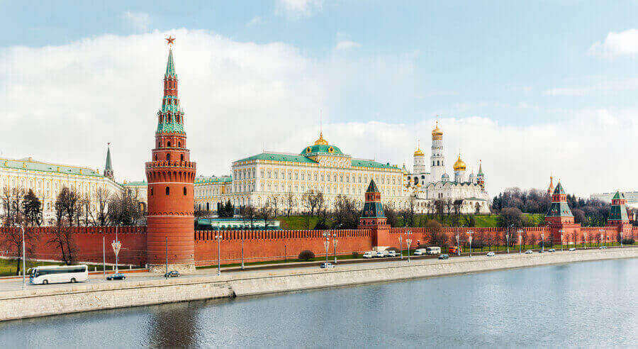 famous-moscow-kremlin