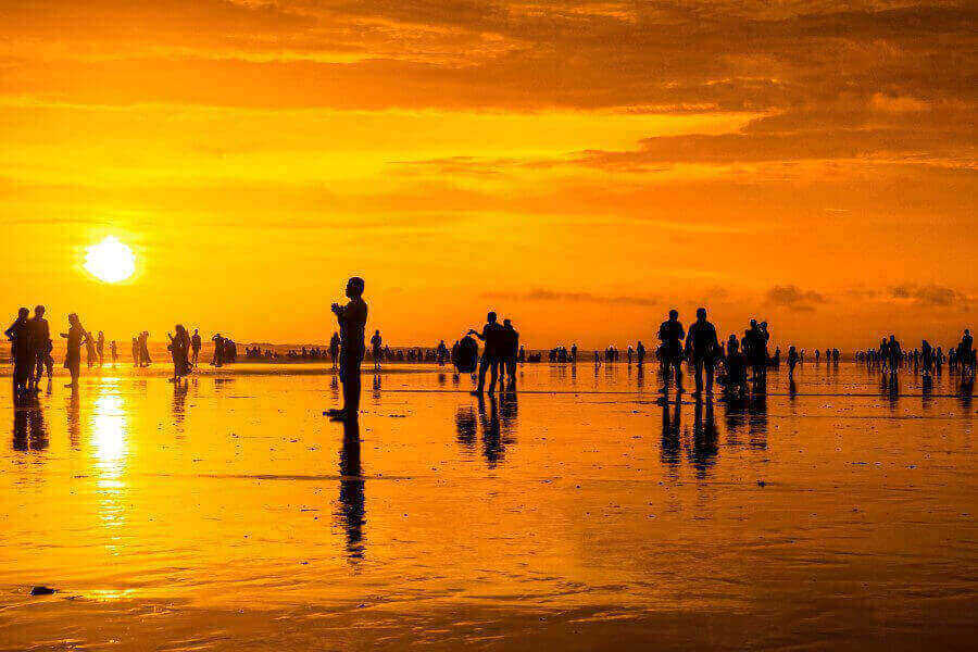 cox’s-bazar-beach-bangladesh-things