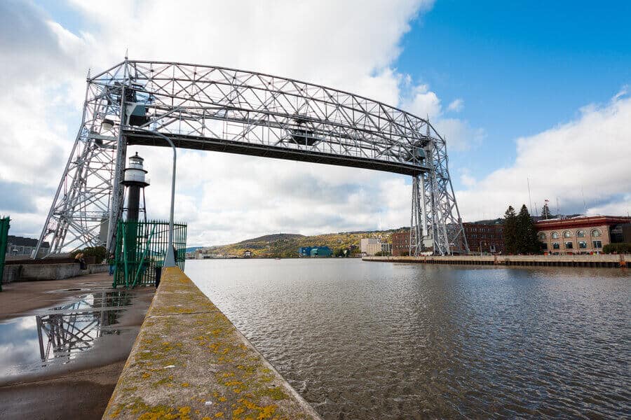 aerial-lift bridge