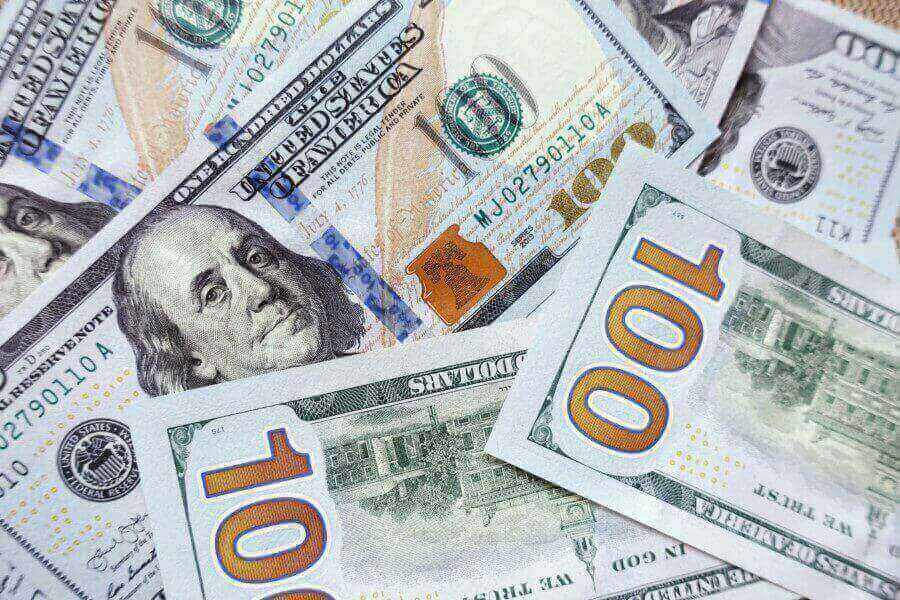 us-dollars-in-cambodia