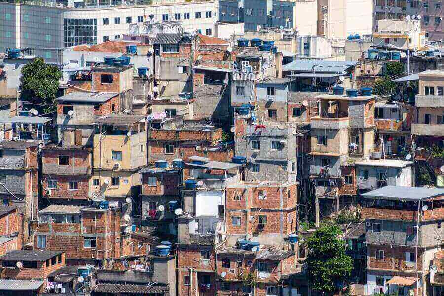 favelas-brazil