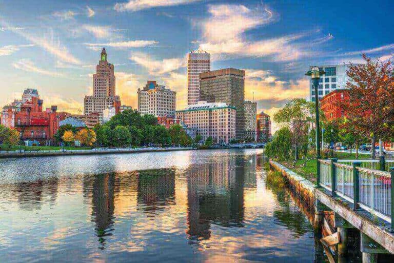 20 Interesting And Fun Facts About Rhode Island [Explained]