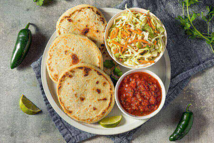national-dish-pupusa
