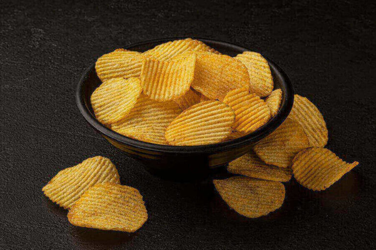 16 Best Canadian Snacks From Canada You Have To Try