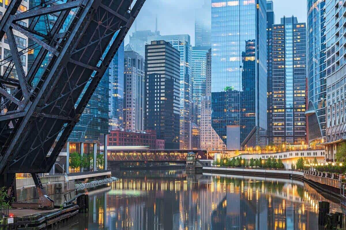 detailed guide on best things to do in chicago on your first trip