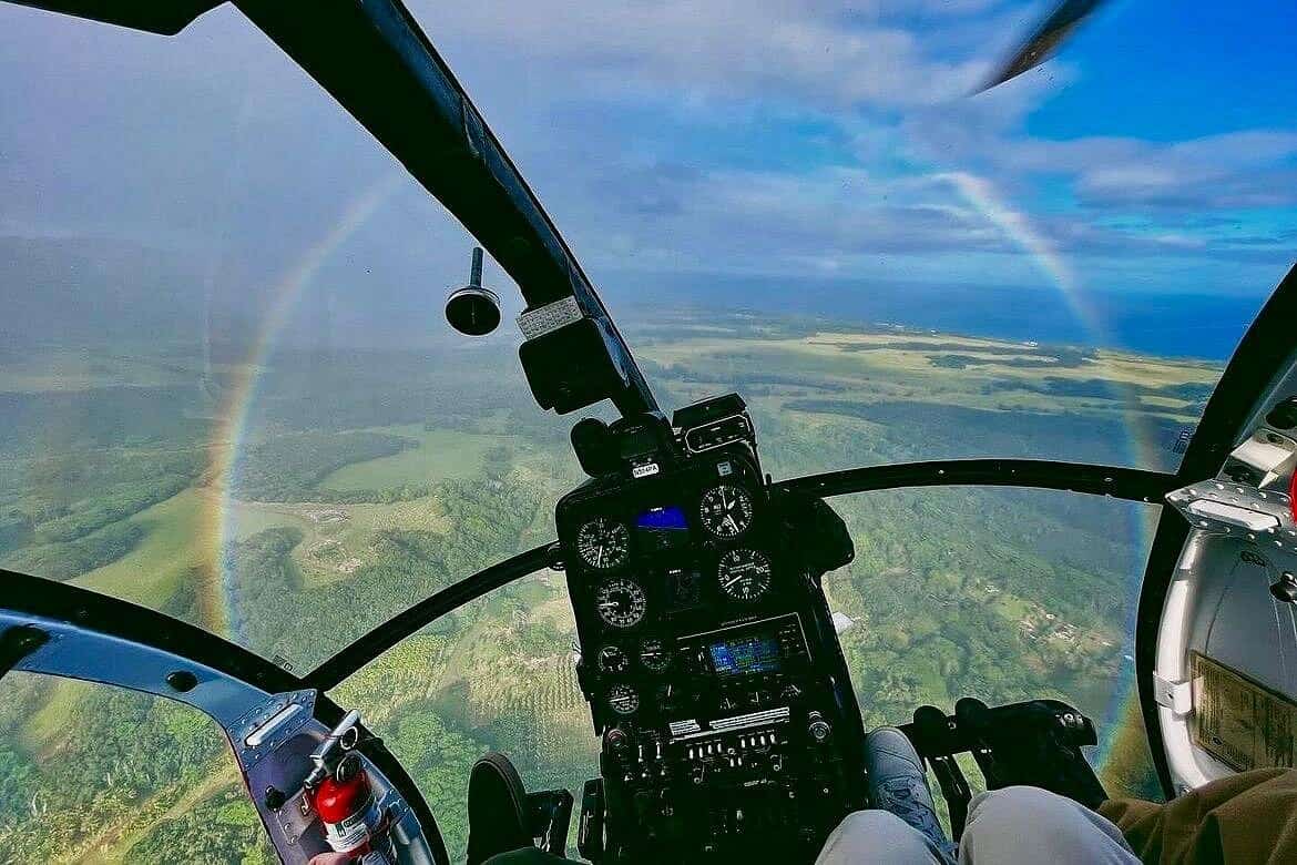 doors-off-kauai-helicopter-tour