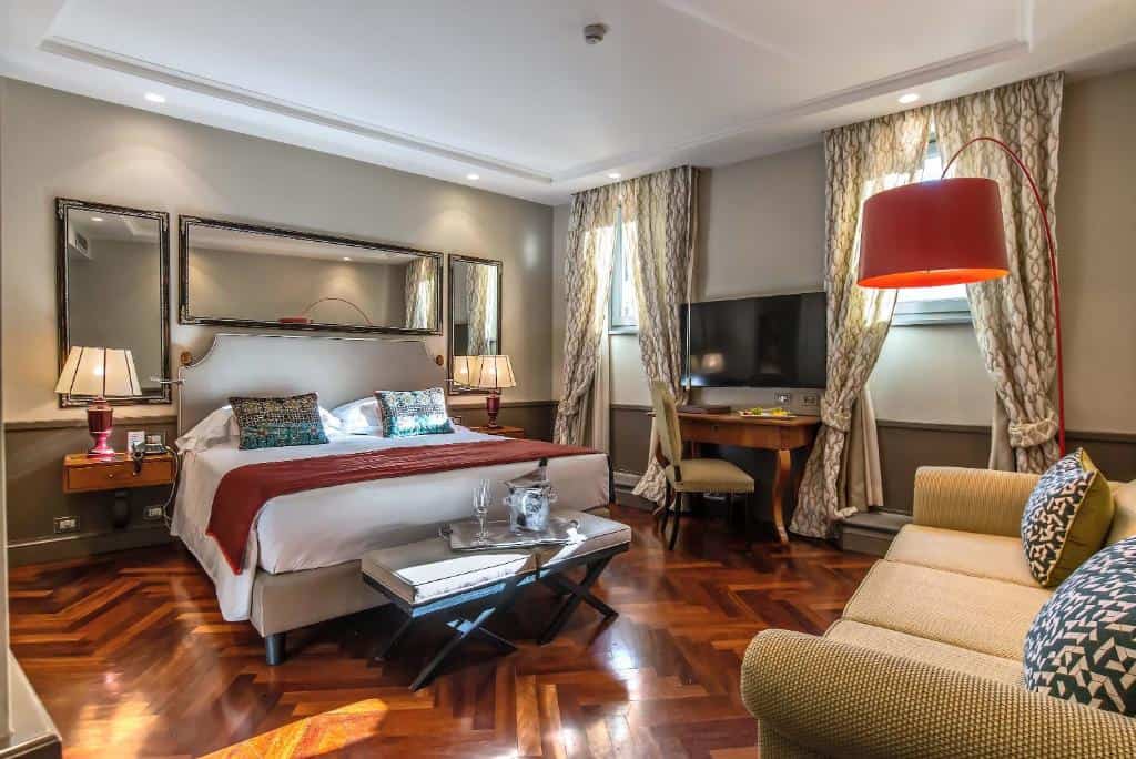 hotel lunetta room