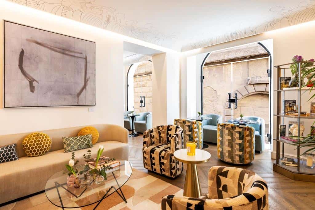 nerva hotel lobby