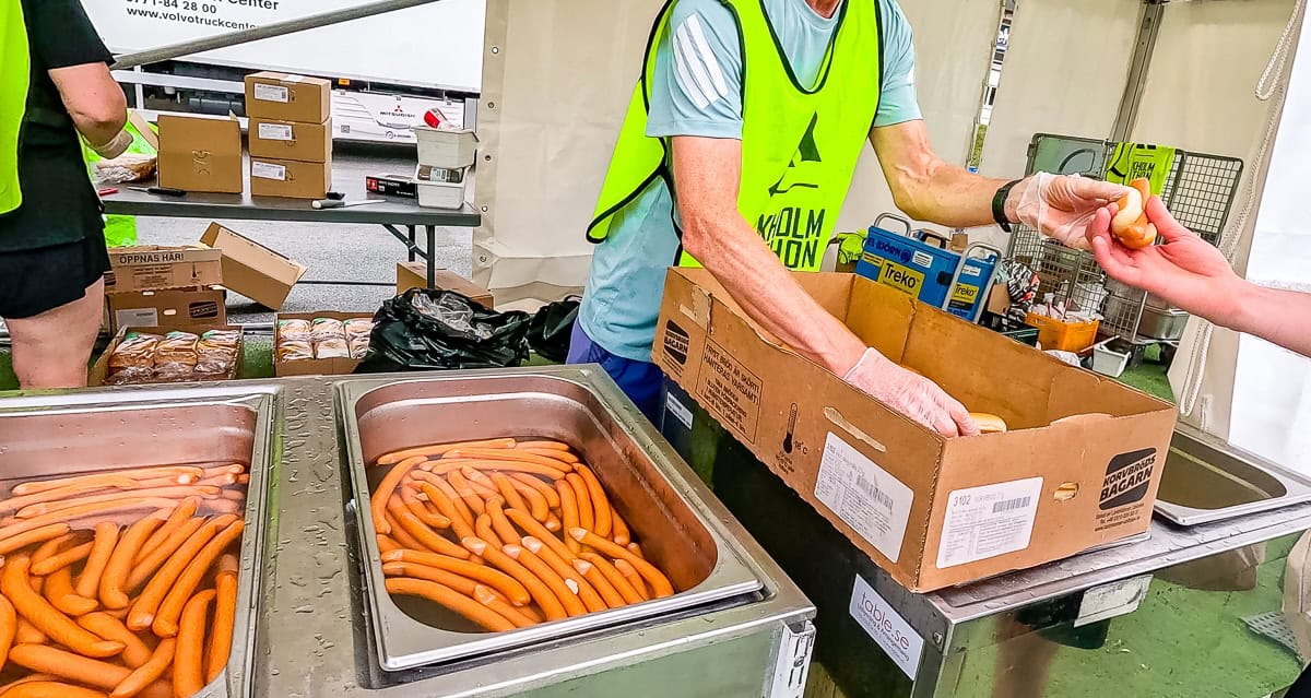 hotdogs-finish-area